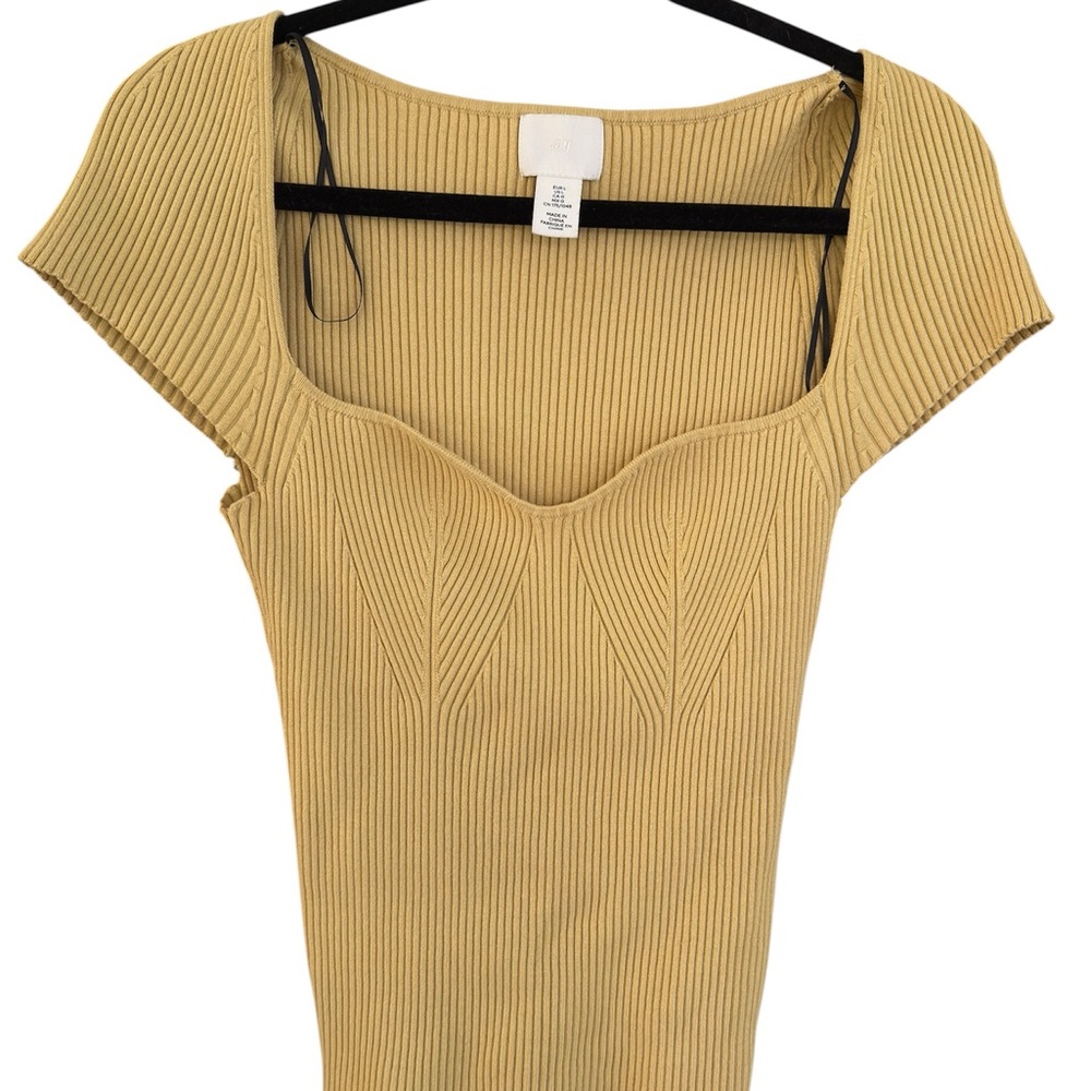 H&M Ribbed Sweetheart Neck Top Size L - Picture 3 of 5